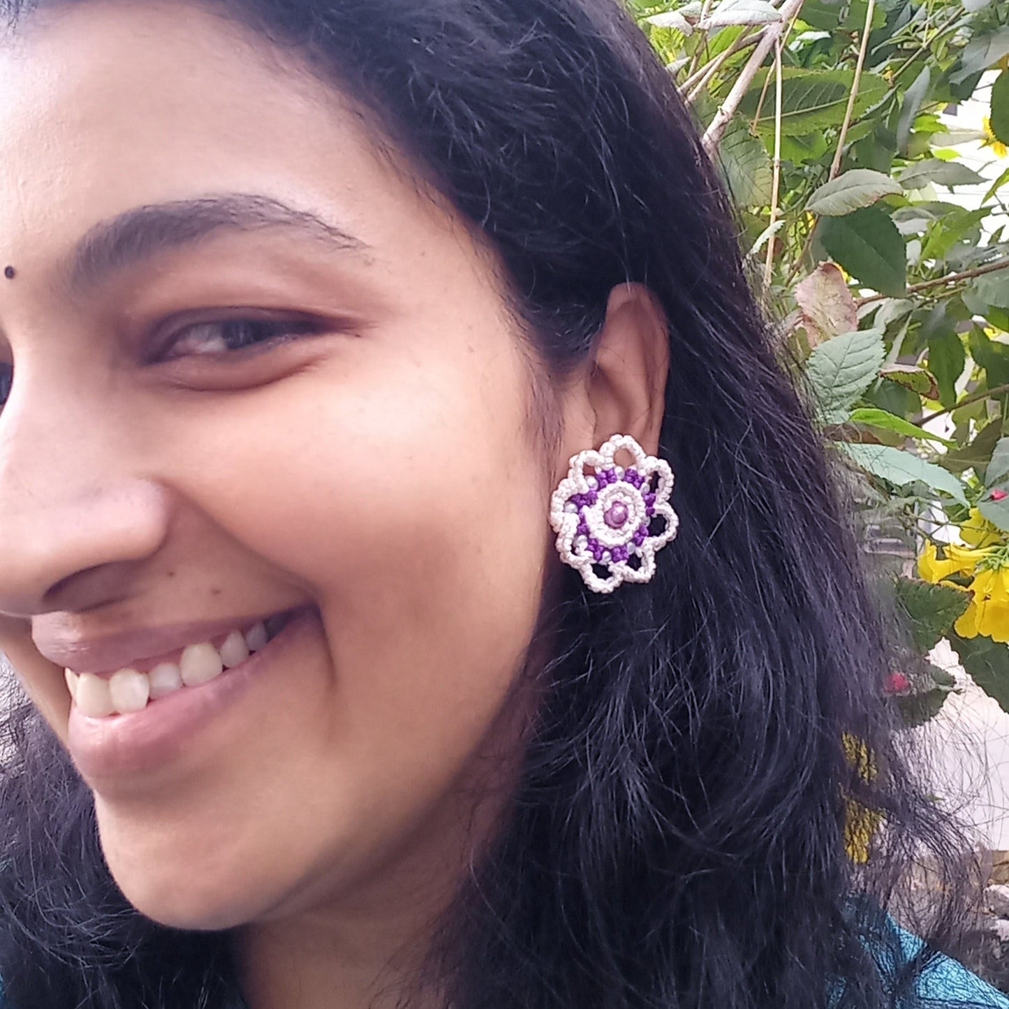 floral scalloped stud earrings for women