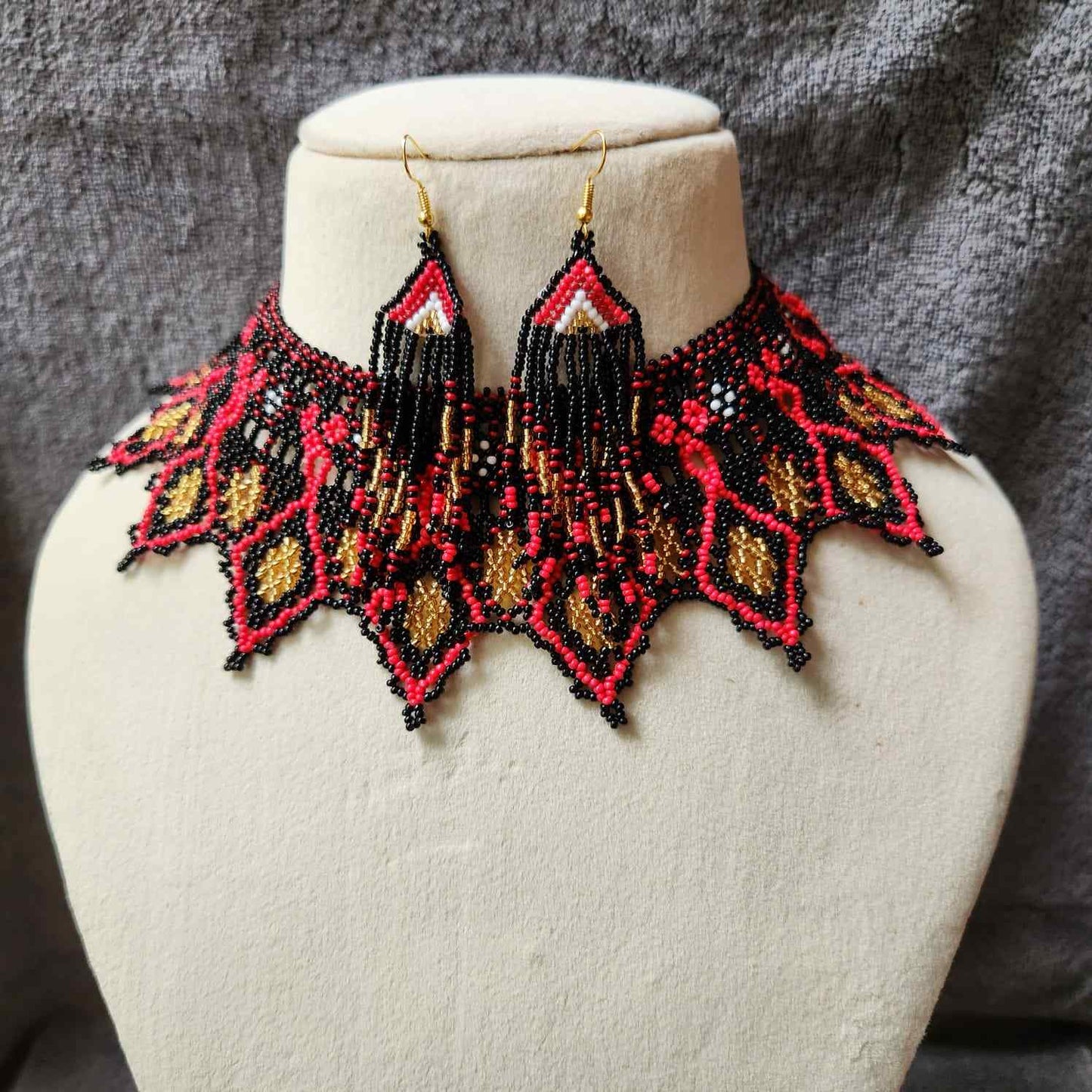 bib necklace bead jewellery diamond pattern black broad necklace choker bead necklace set dangler earrings party wear wedding wear grand necklace set jewellery