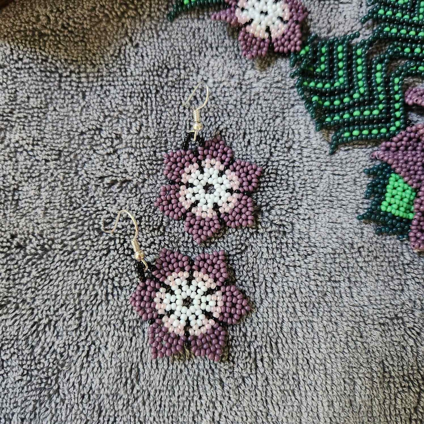 bead necklace flower necklace 3D necklace leaf green leaves haldi necklace set flower earrings white necklace mauve purple flower