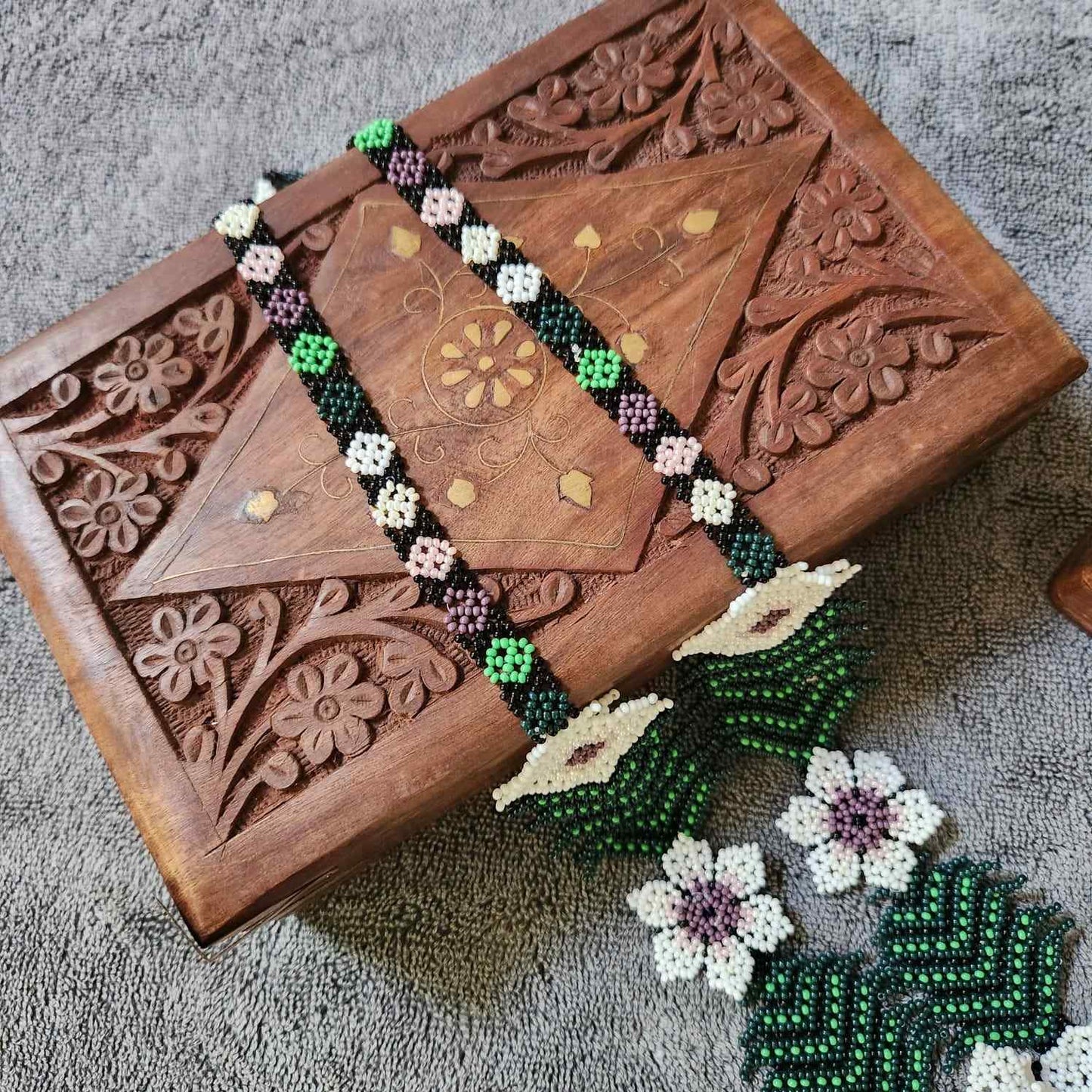 bead necklace flower necklace 3D necklace leaf green leaves haldi necklace set flower earrings white necklace