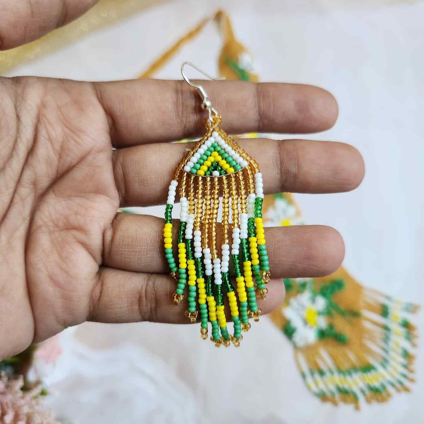 bead necklace set white floral necklace golden yellow necklace for Sangeet daily wear necklace for office