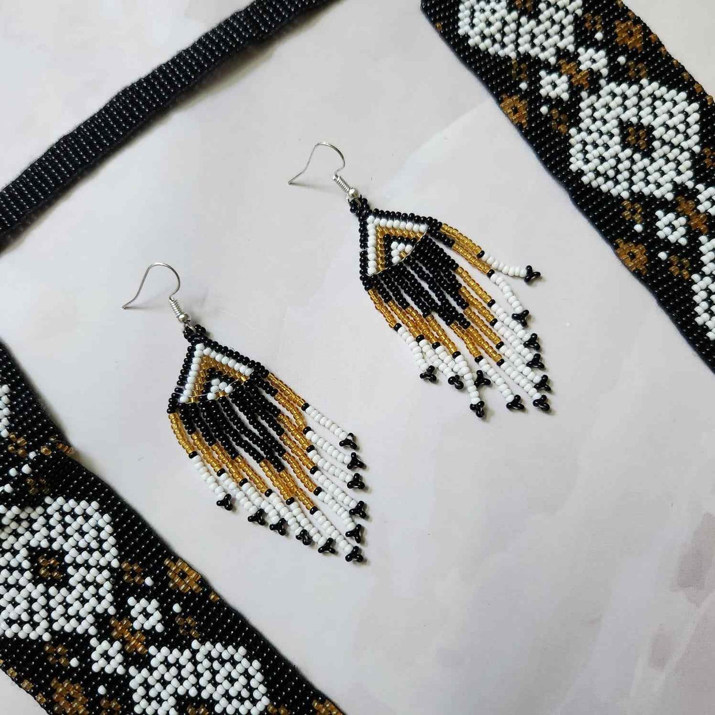 black brown partywear necklace for office with saree kurti shirt and blazer diamond design necklace layered bead necklace set wedding wear haldi sangeet mehndi