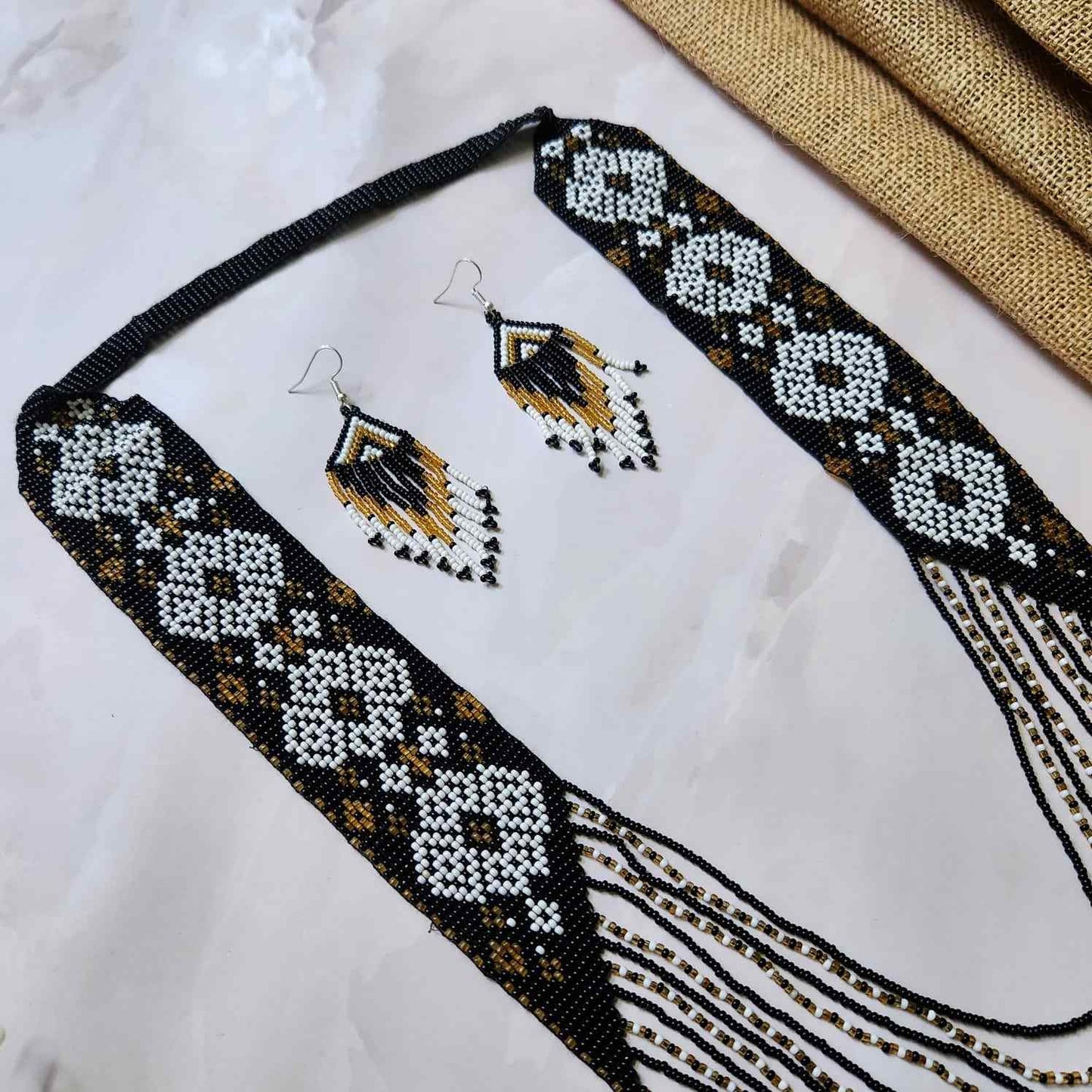 black brown partywear necklace for office with saree kurti shirt and blazer diamond design necklace layered bead necklace set wedding wear haldi sangeet mehndi