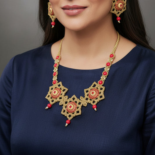 Kolam macrame necklace set