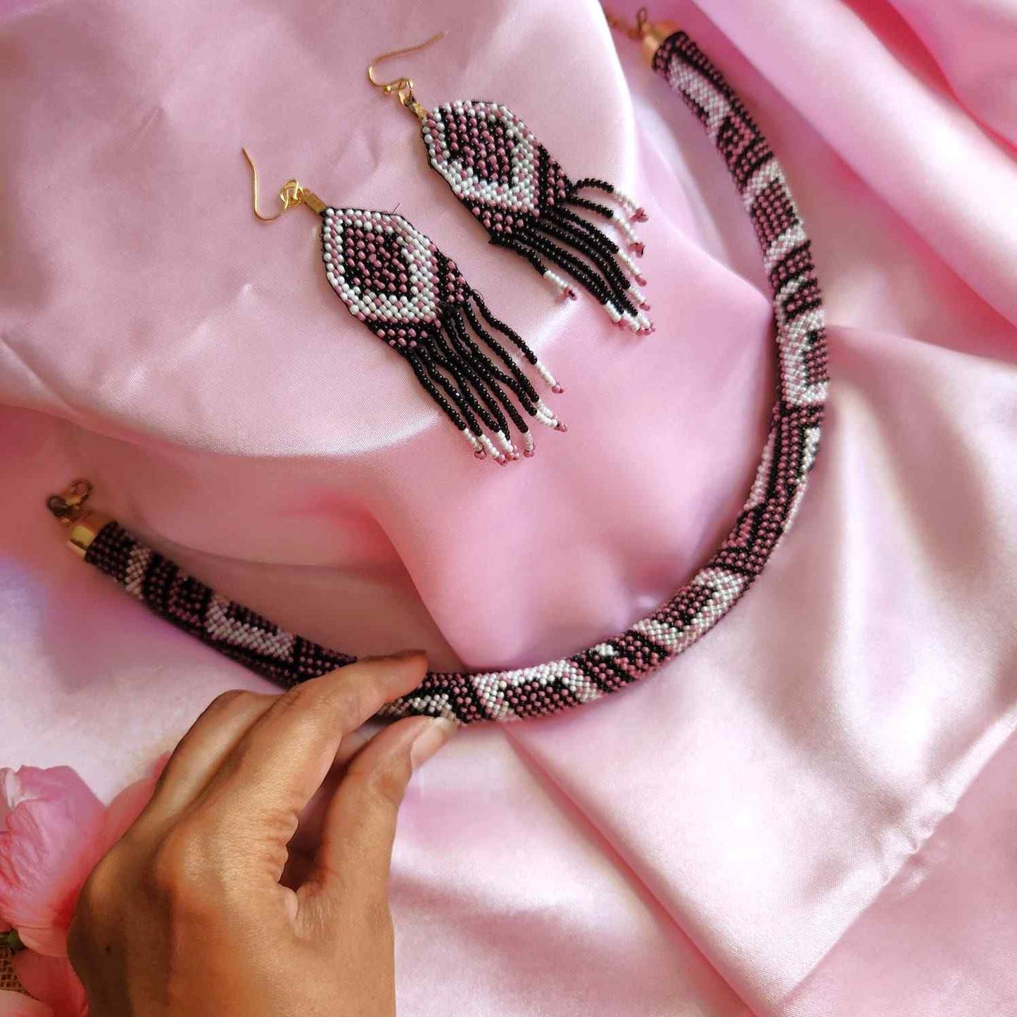 bead jewellery dog collar necklace set rope necklace partywear formal occasion