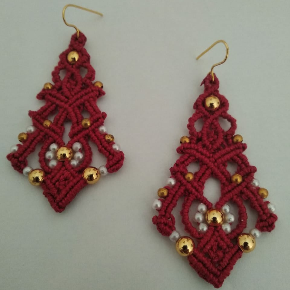 micromacrame bead dangler earrings with gold and pearl beads