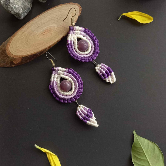 Teardrop shaped macramé dangler earrings