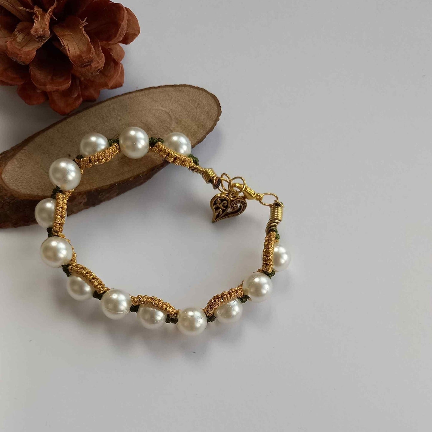 beaded macrame bracelet
