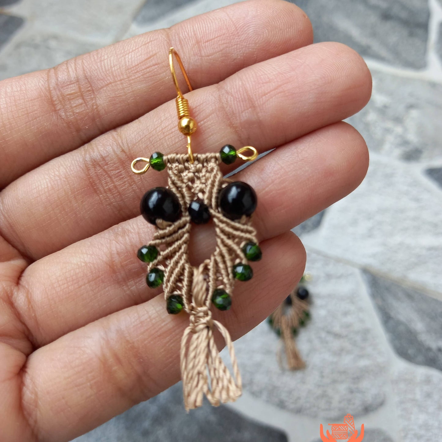 Micro-macramé Owl Dangler Earrings (short tail)
