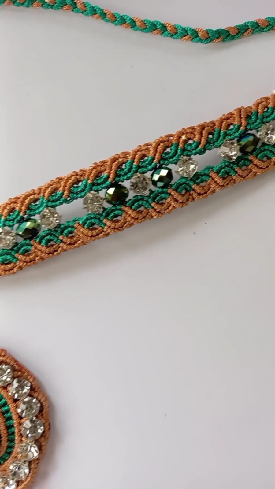 green and white stone macrame choker stud earrings set