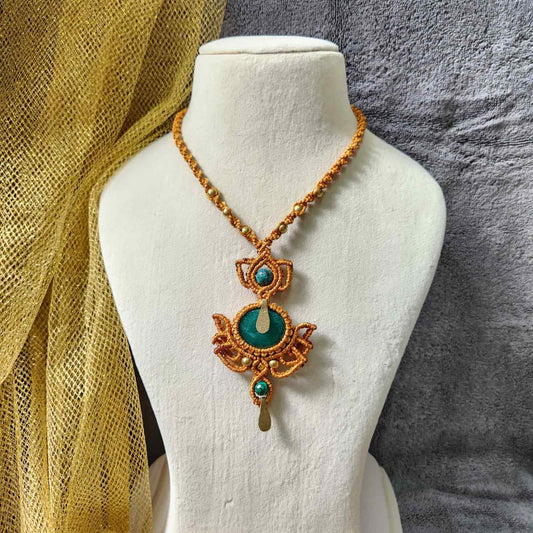 pendant onyx brass jewellery officewear formal wear necklace t-shirt casual tops