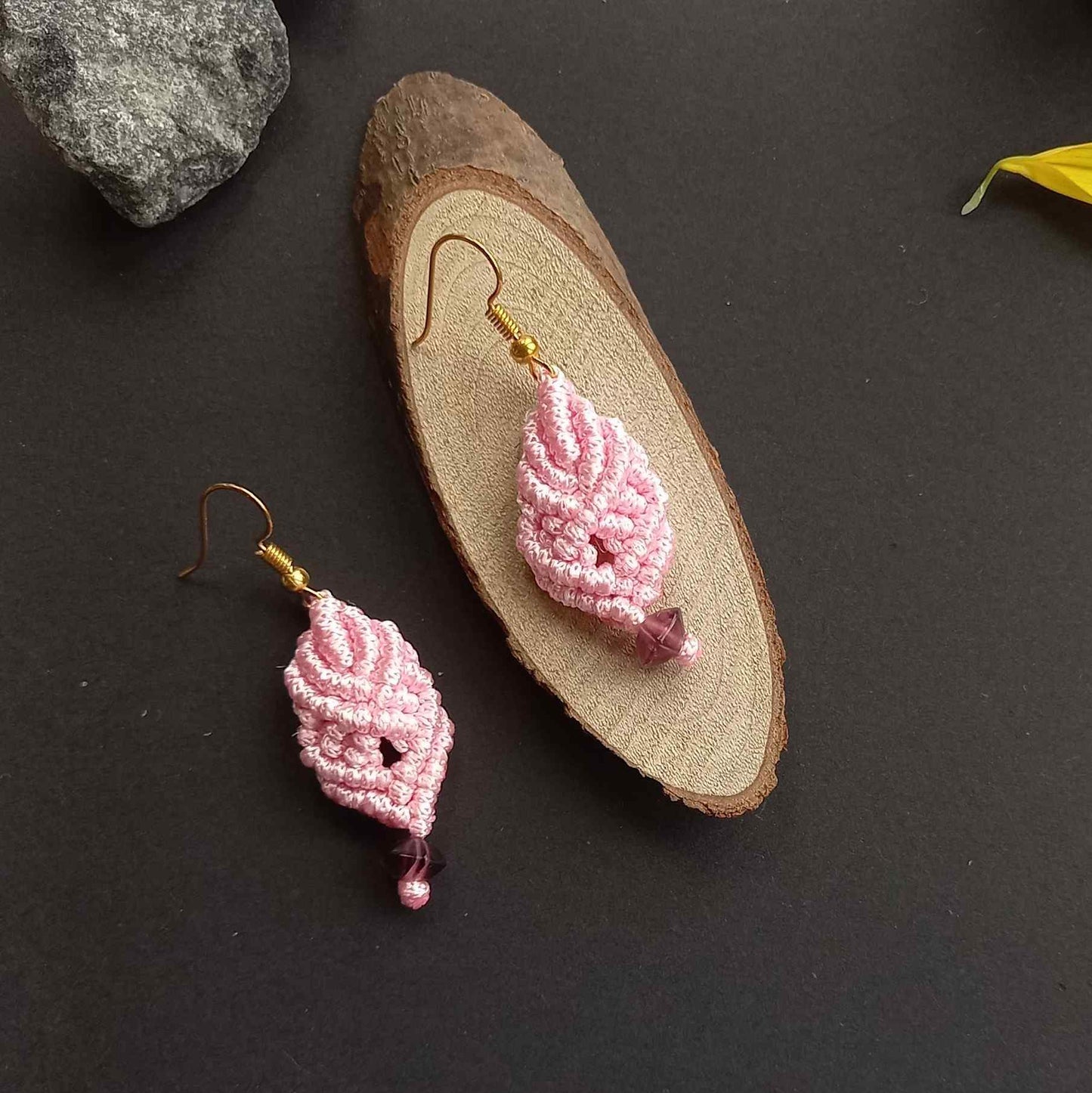 pink bead earrings set