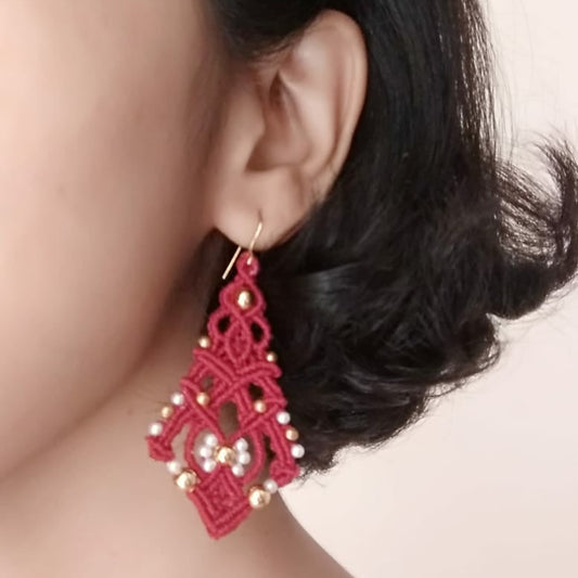 micromacrame bead dangler earrings with gold and pearl beads