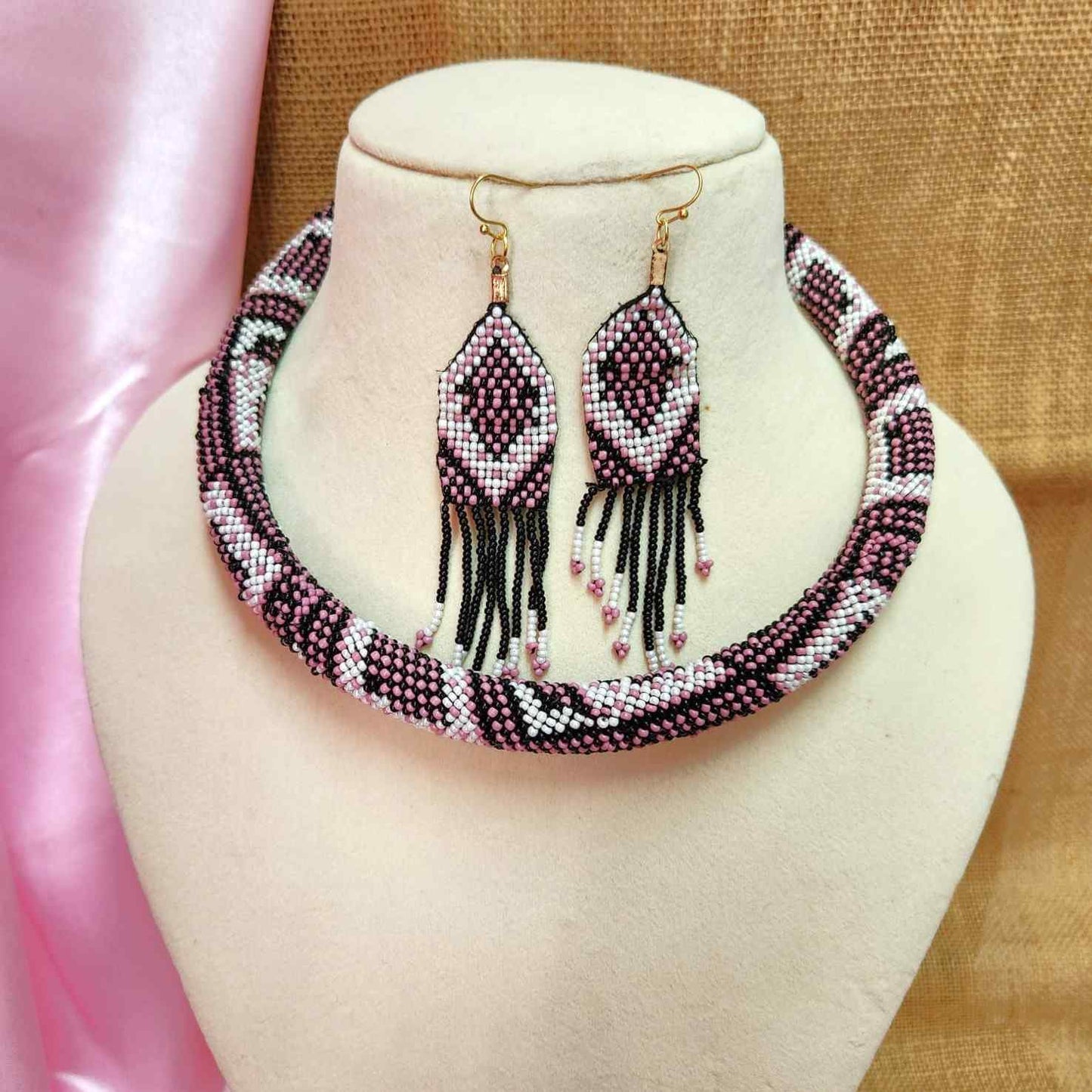 bead jewellery dog collar necklace set rope necklace partywear formal occasion