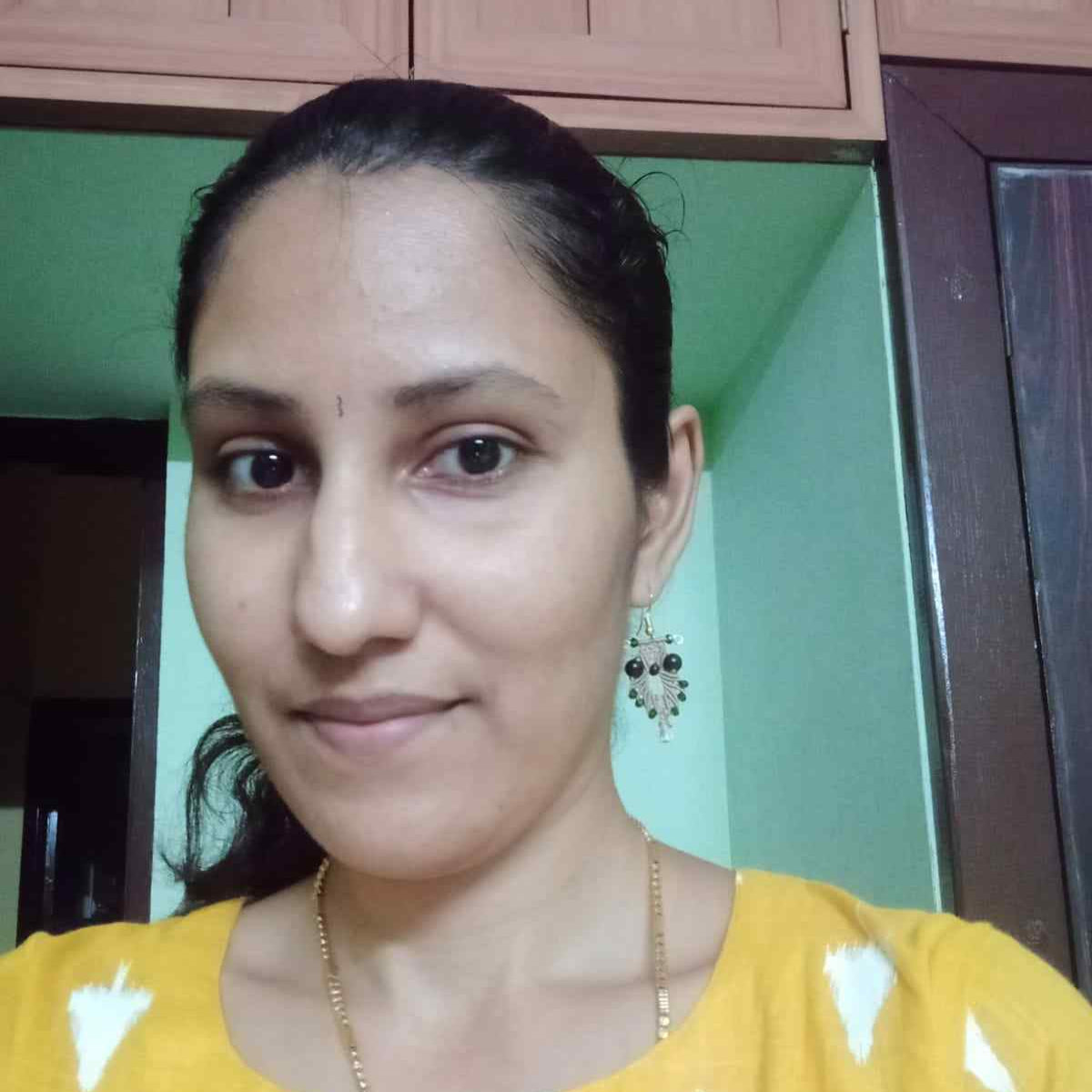 Micro-macramé Owl Dangler Earrings (short tail) party earrings office wear earrings unusual jewellery quirky