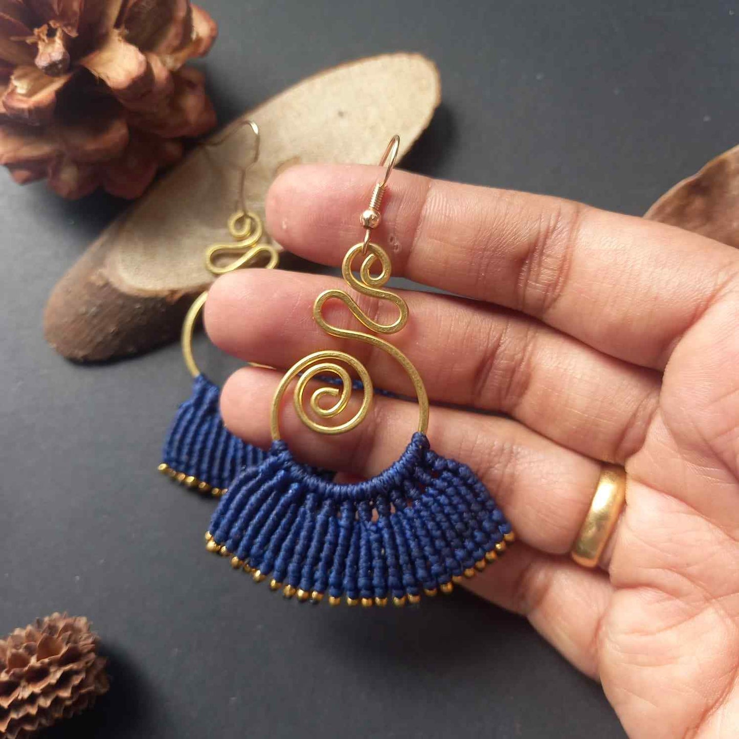 Festive Naurangi Bundle