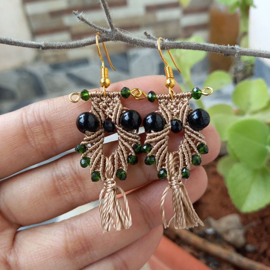 Why Eco-Friendly Jewellery Matters: A Look at Sustainable Materials - The Yarn Artisan Store
