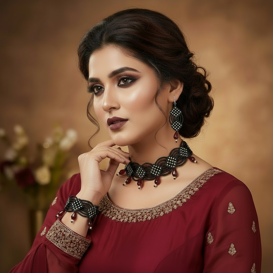Aarushi macrame necklace set
