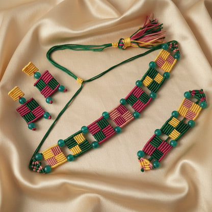 Charu macrame necklace set