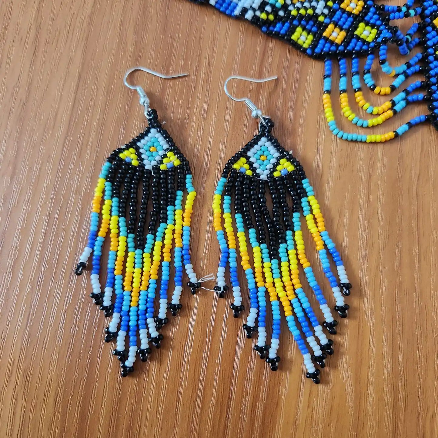Charuta beadloom necklace set