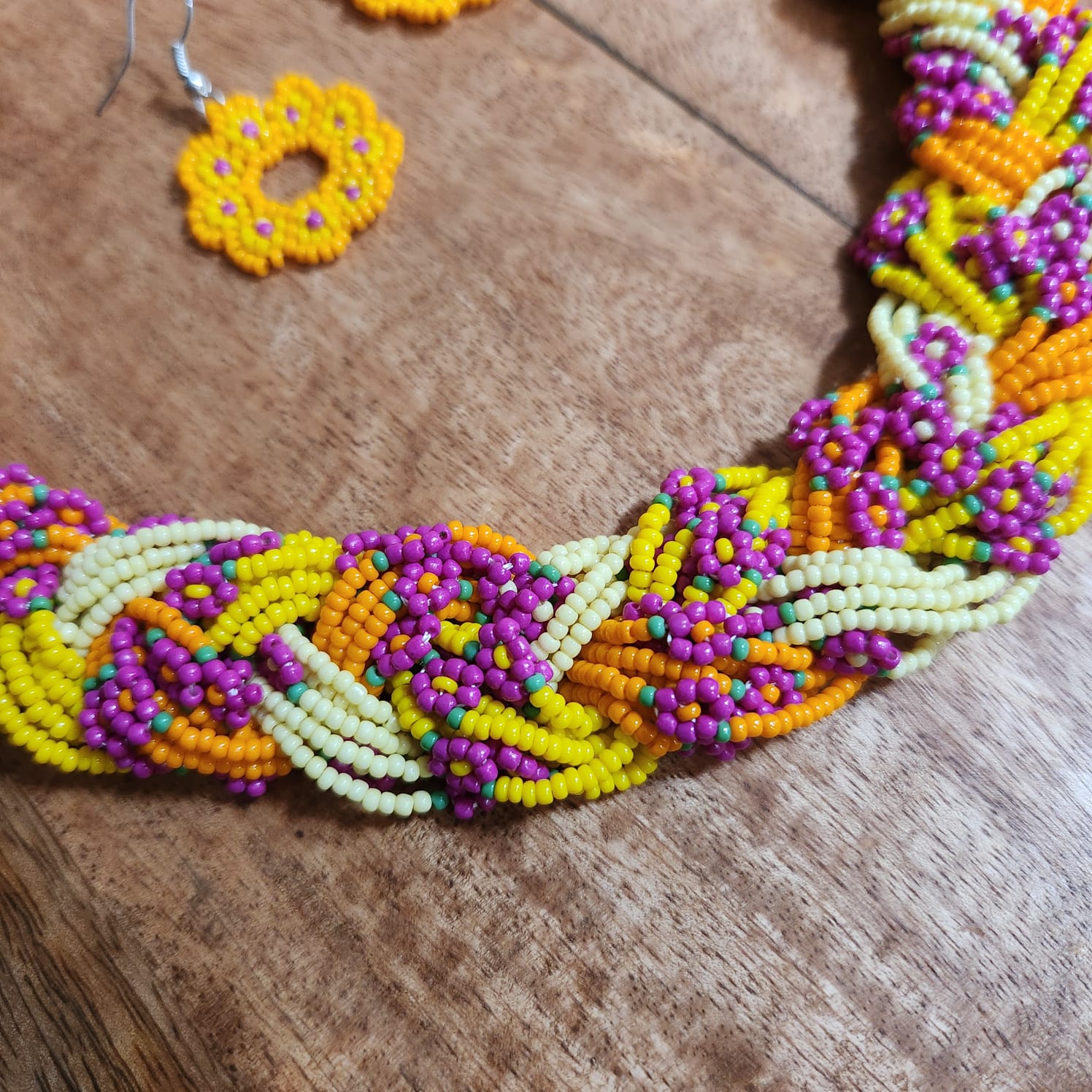 floral necklace bead jewellery short necklace daisy flower motif partywear necklace floral earrings