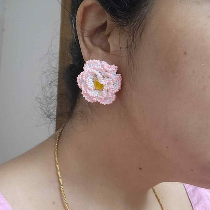 bridal jewellery floral necklace stud earrings haathphool maang tikka haldi necklace set wedding jewellery pink jewellery for haldi mehendi sangeet shaadi 