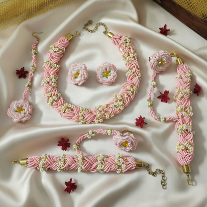 Daisy baby pink bridal bead jewellery set