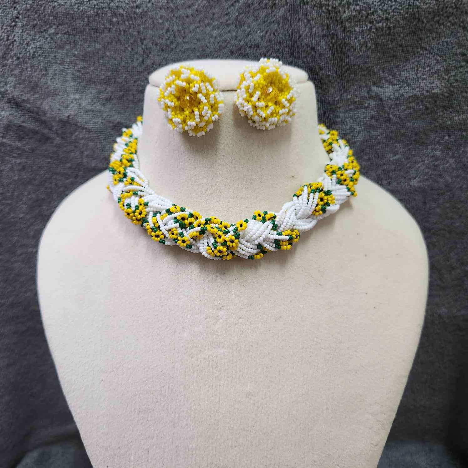 bridal jewellery floral necklace stud earrings haathphool maang tikka haldi necklace set wedding jewellery white yellow jewellery for haldi mehendi sangeet shaadi 