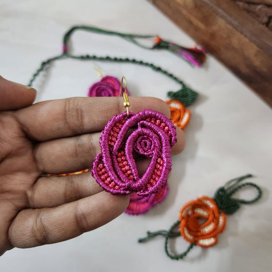 Gul macrame necklace set