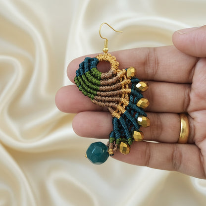 Hamsa teal macrame necklace set