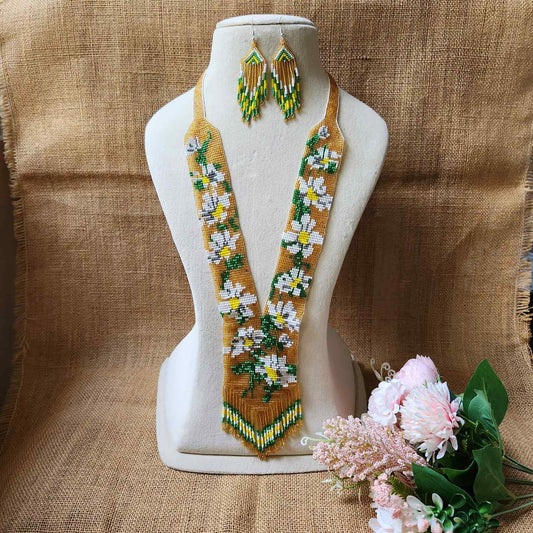 bead necklace set white floral necklace golden yellow necklace for Sangeet daily wear necklace for office