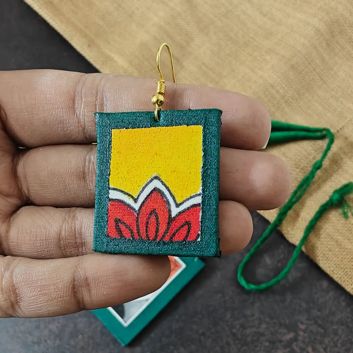 Kalavati green fabric necklace set