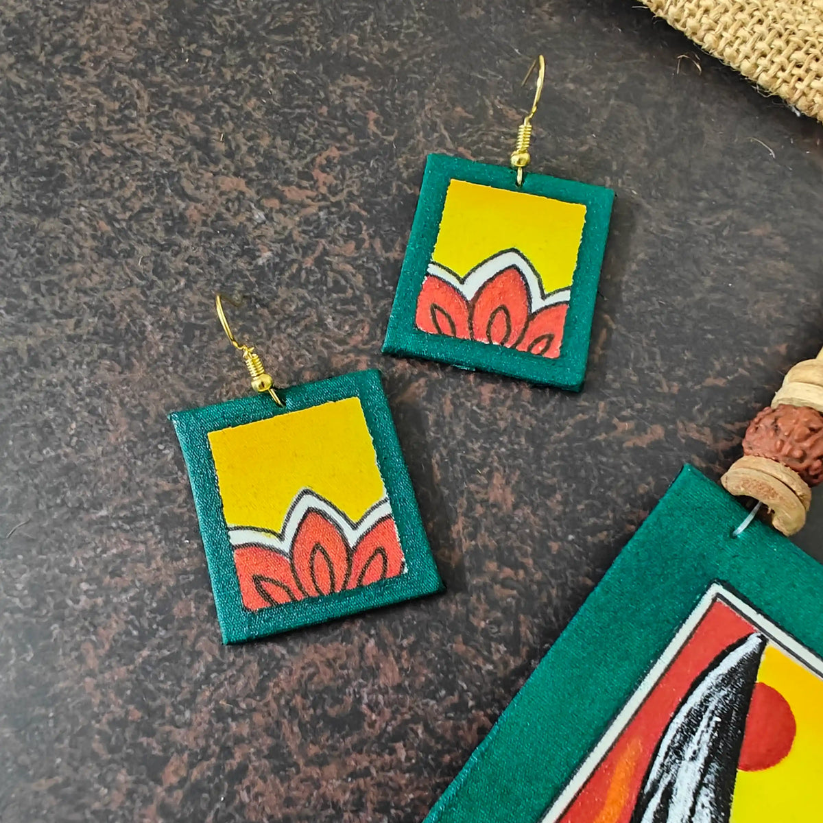 Kalavati green fabric necklace set