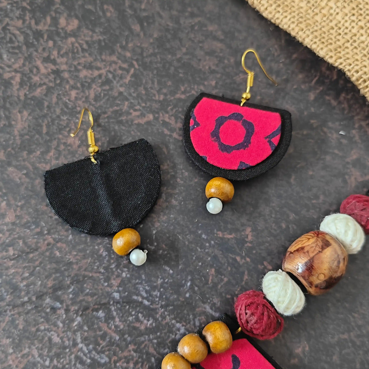 Medini fabric necklace set