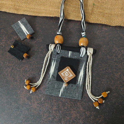 Mrinmayi grey fabric necklace set