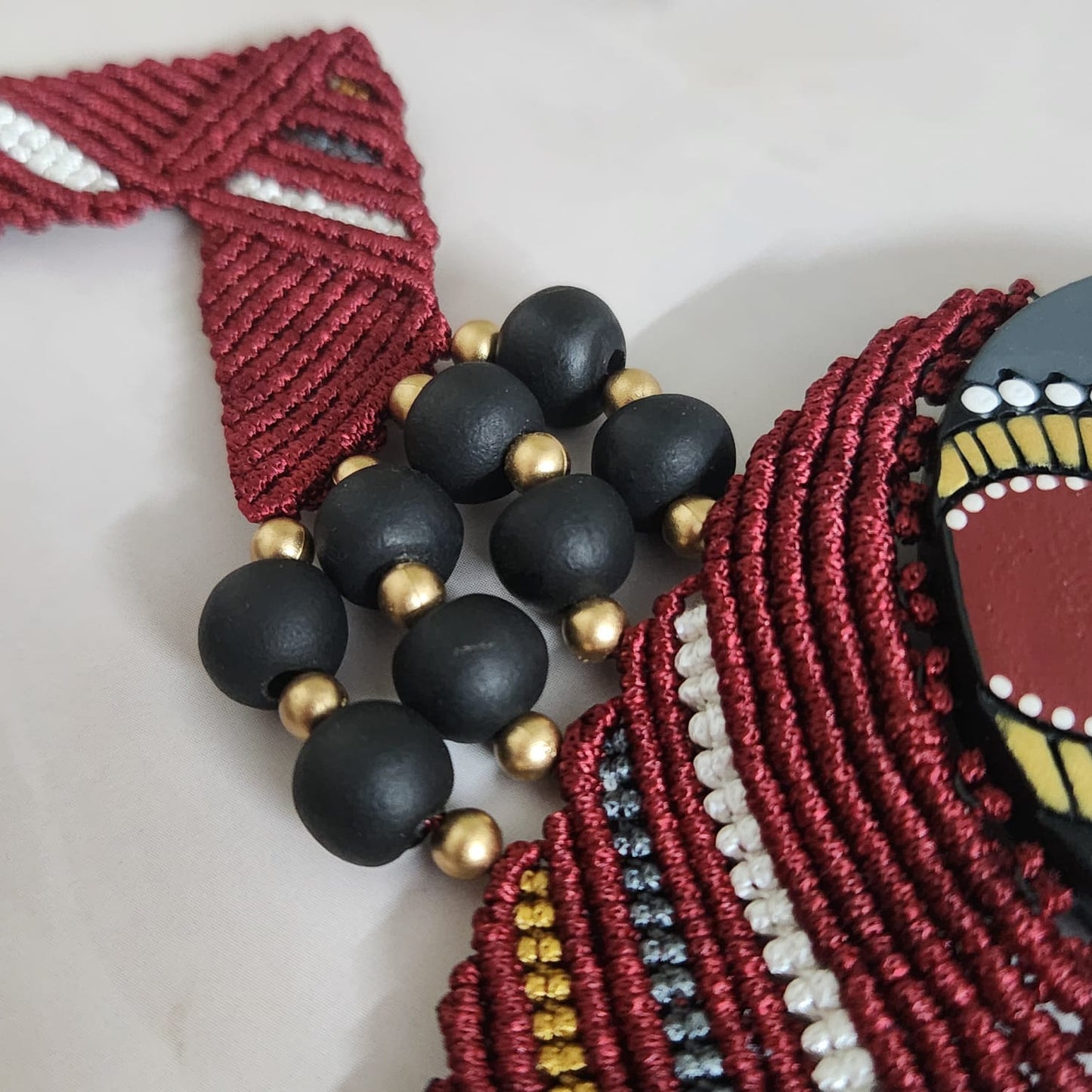 Murthi macrame necklace set