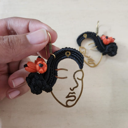 Naari macrame earrings