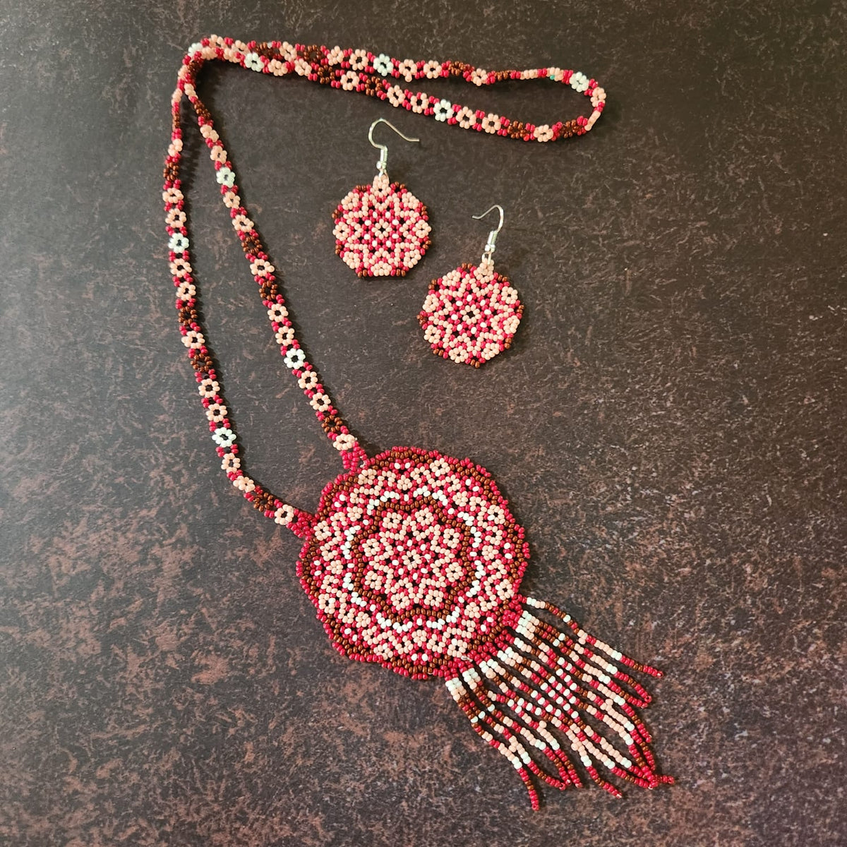 Nambi bead necklace set