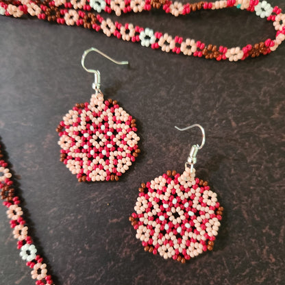 Nambi bead necklace set