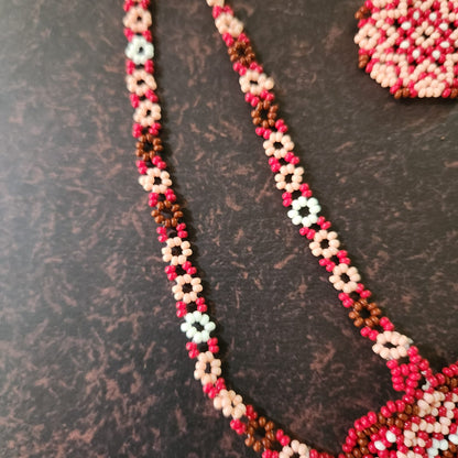Nambi bead necklace set