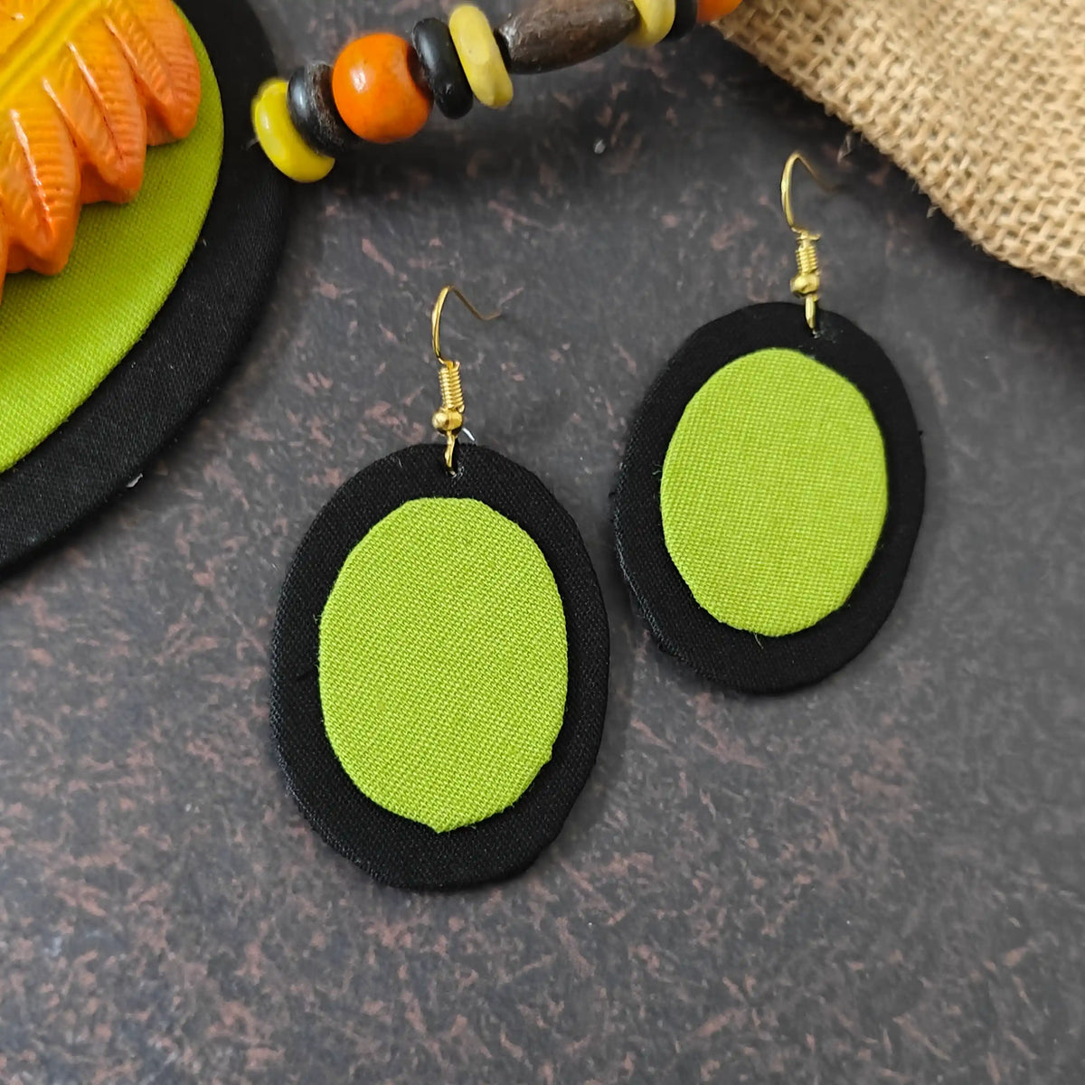 Nirmita black fabric necklace set