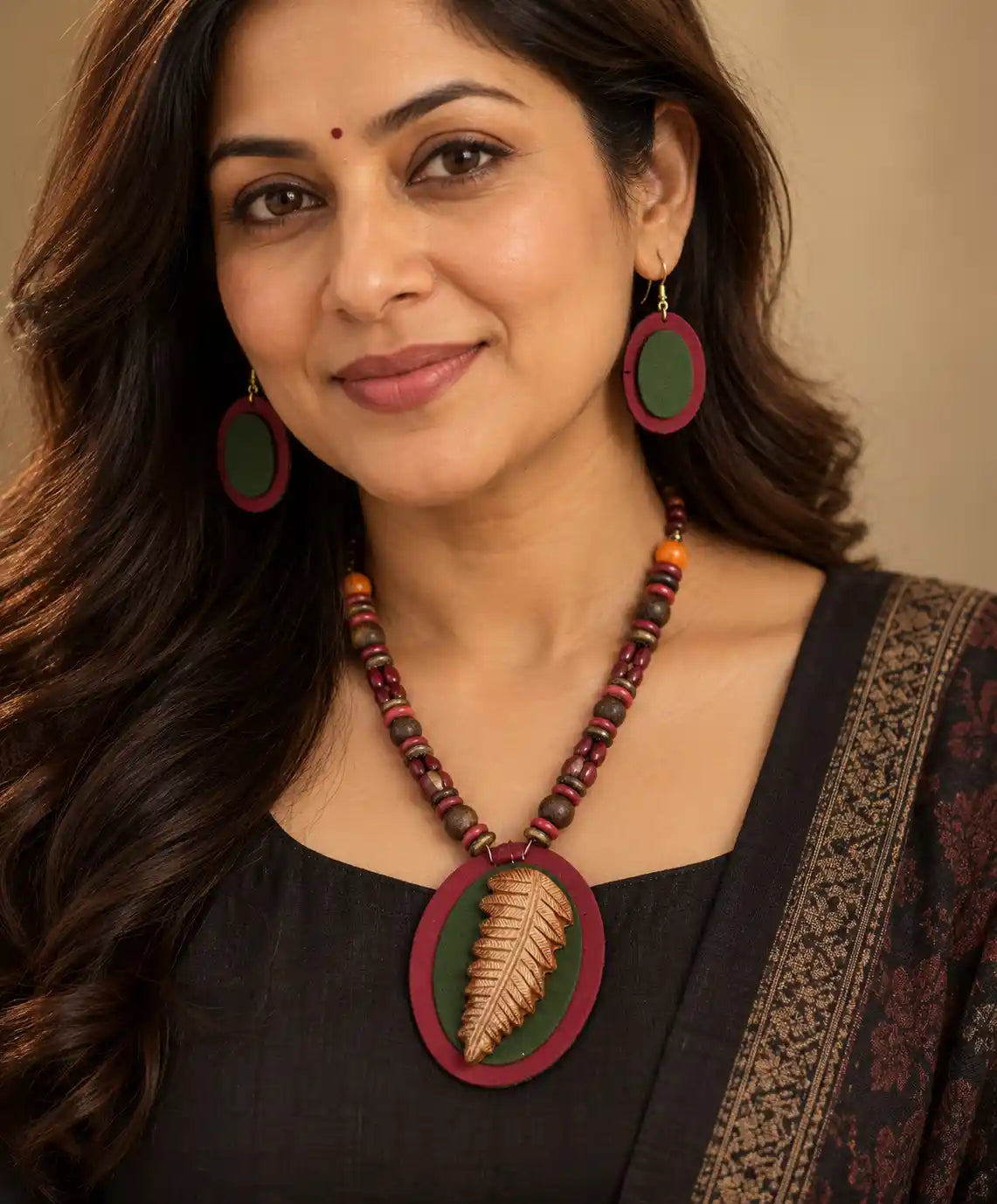 Nirmita maroon fabric necklace set