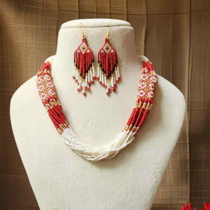 festive bead necklace set maroon pearl necklace set office wear casual wear party for wedding wear conservative jewellery design