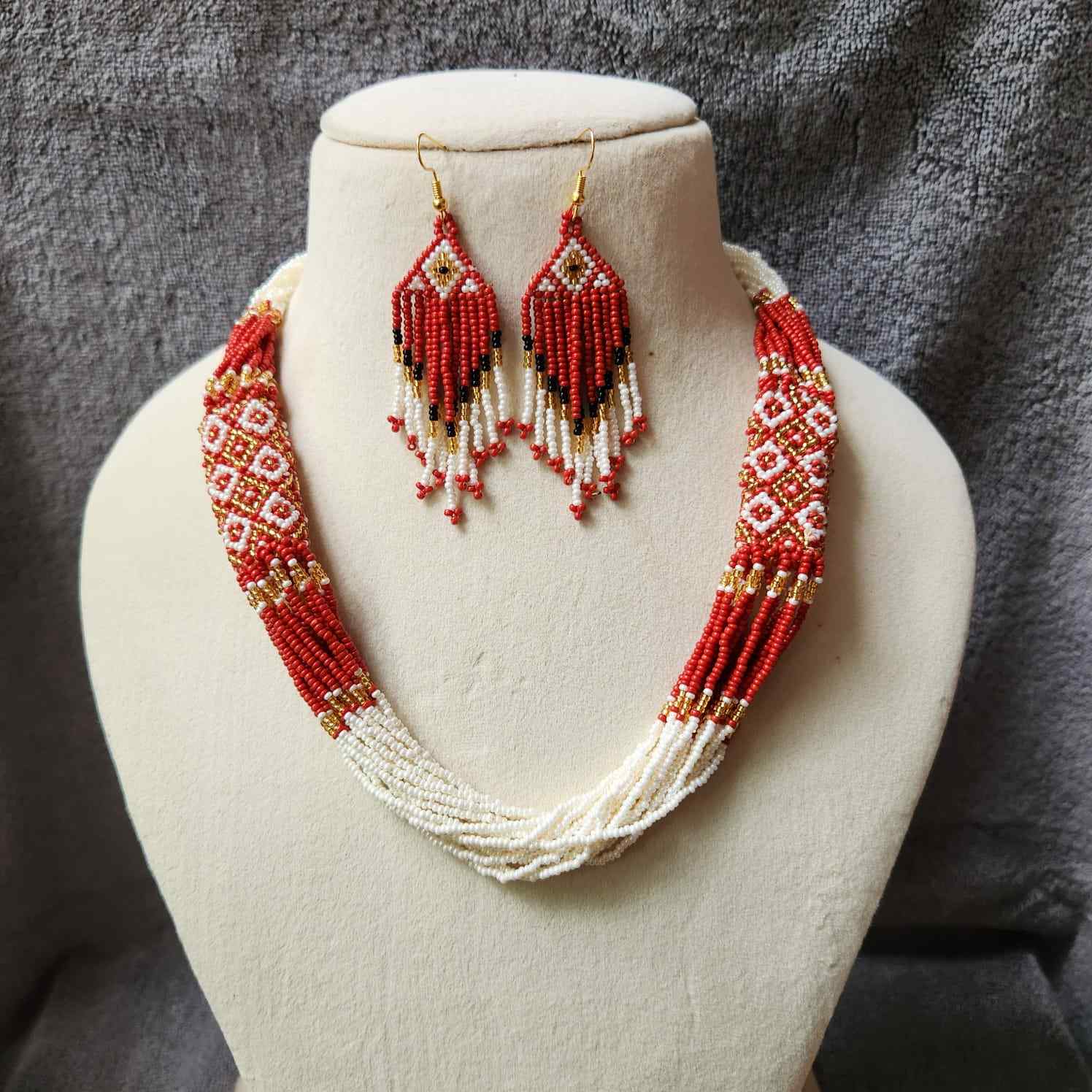 festive bead necklace set maroon pearl necklace set office wear casual wear party for wedding wear conservative jewellery design