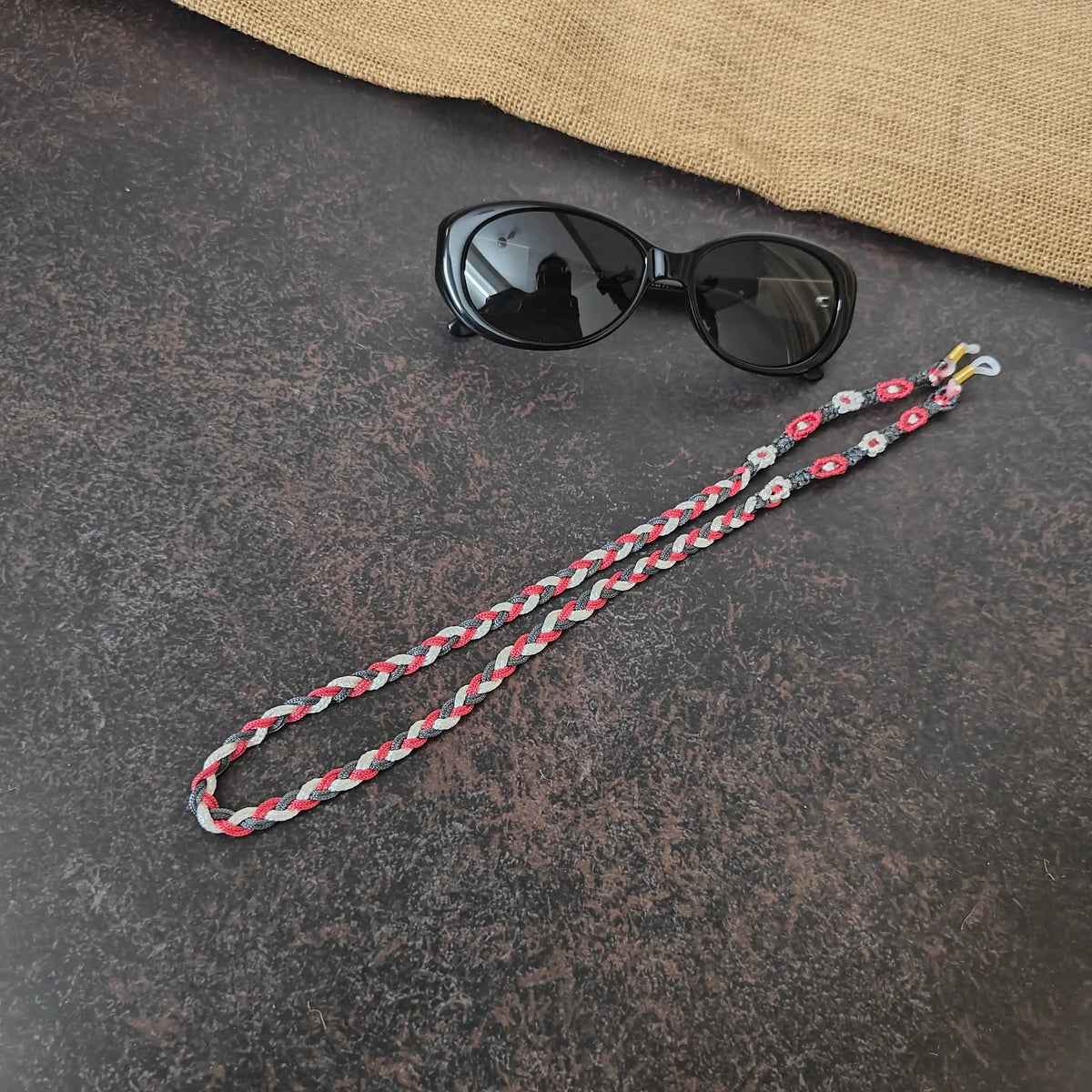 Saritha pink macrame spectacle chain