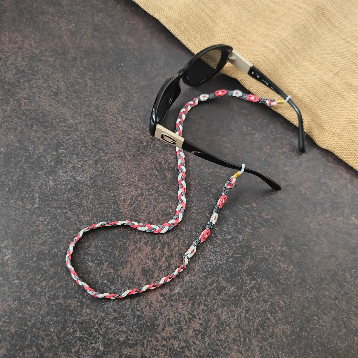 Saritha pink macrame spectacle chain