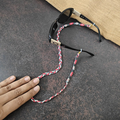 Saritha pink macrame spectacle chain