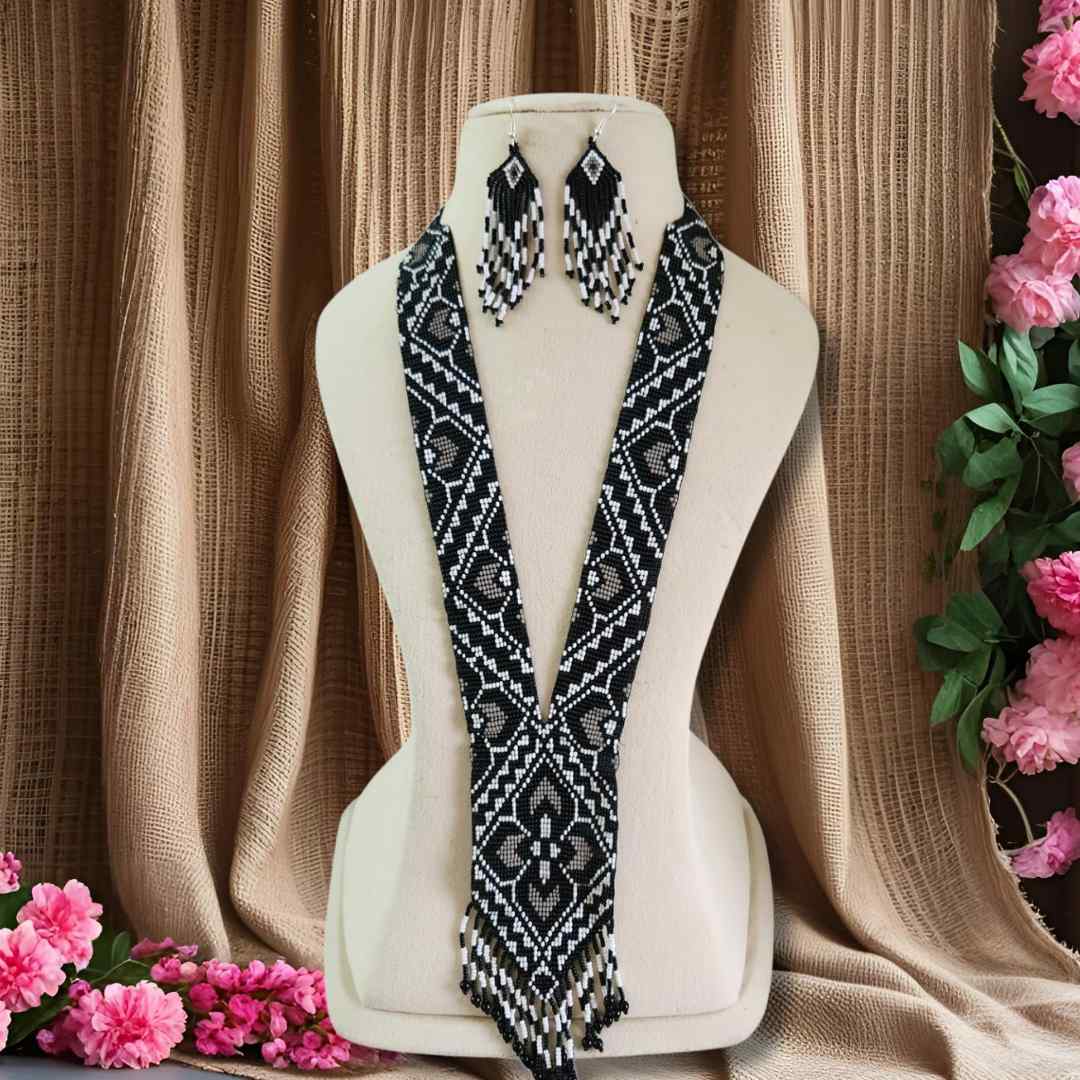 bead jewellery floral beadloom geometric design jewellery partywear jewellery buddha necklace office wear formal wear