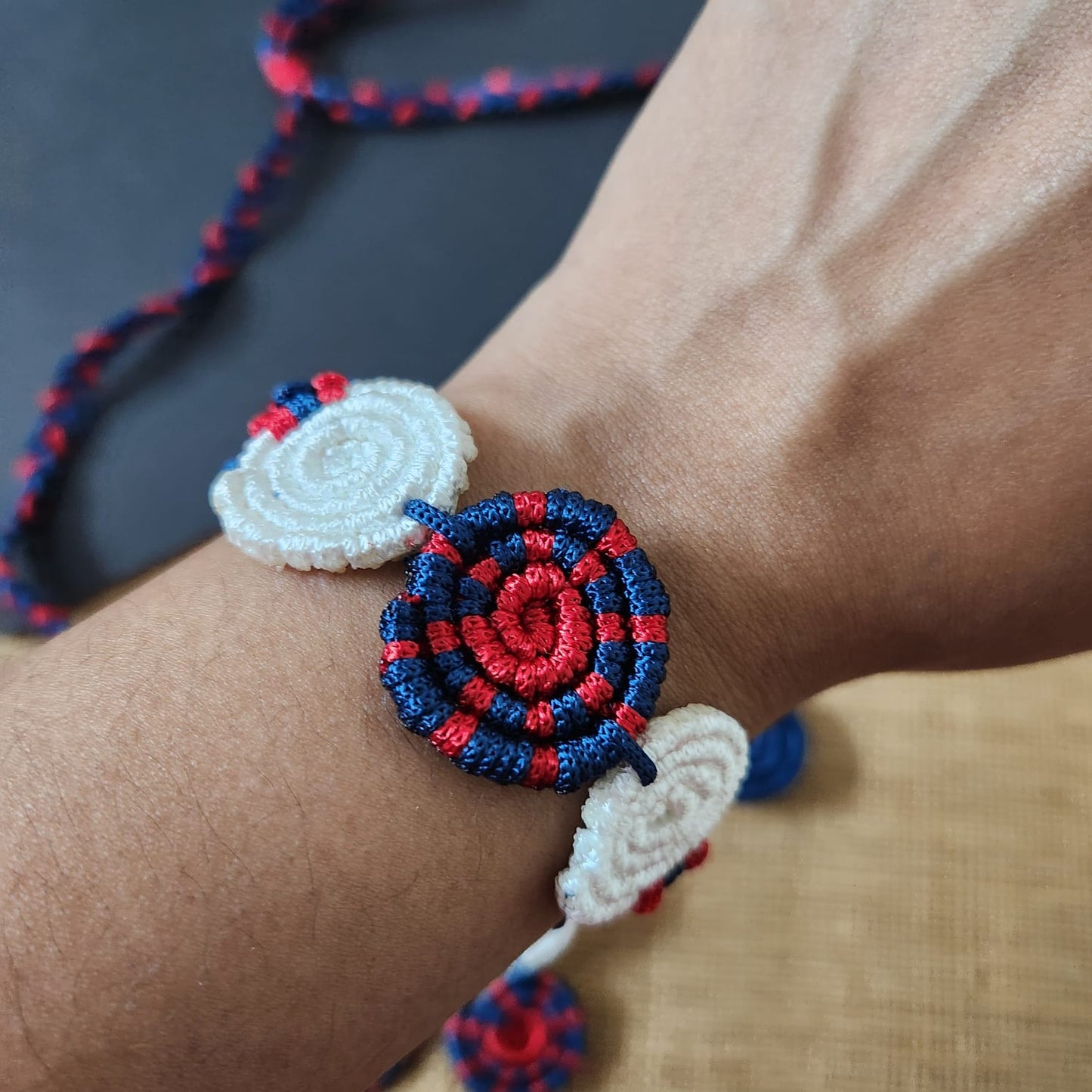 Spiral blue macrame necklace set
