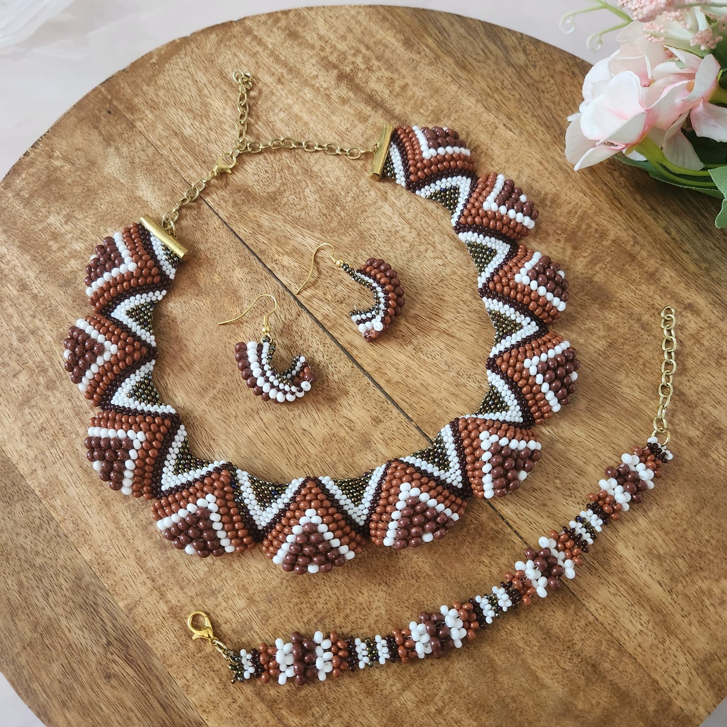 bead jewellery party necklace floral geometric jewellery for collar outfits U neck outfits 